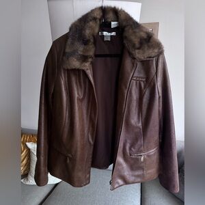 Vintage chocolate brown jacket with removable faux fur collar